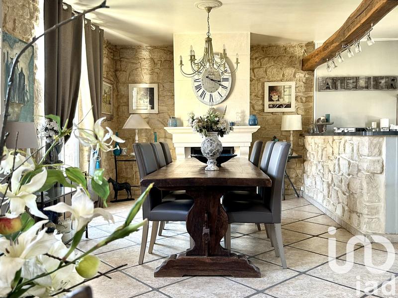 Maison - 183 m² - 6 pièces