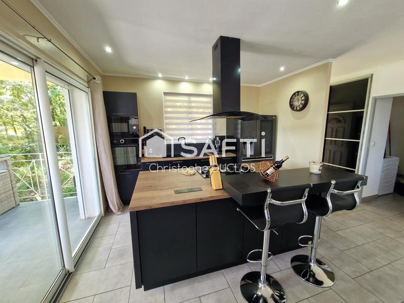 Maison - 114 m² - 5 pièces