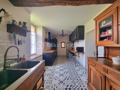 Propriété - 510 m² - 14 pièces