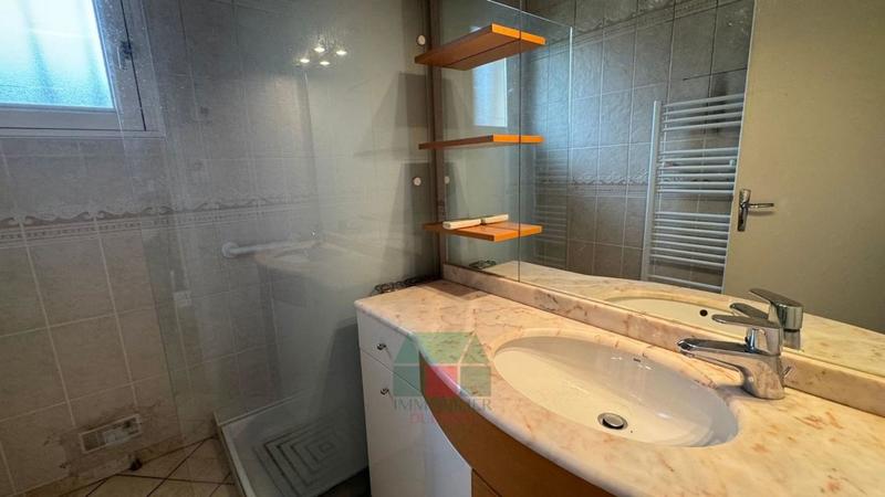 Villa - 92 m² - 4 pièces