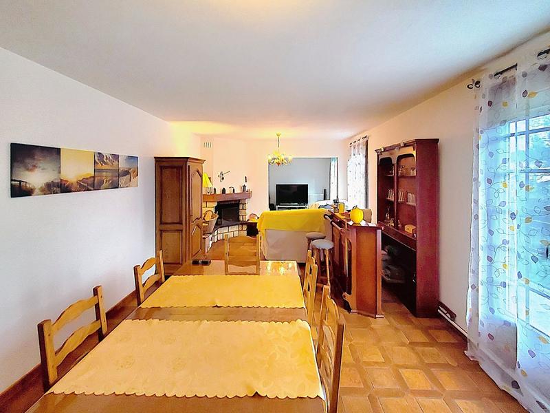 Maison - 150 m² - 7 pièces