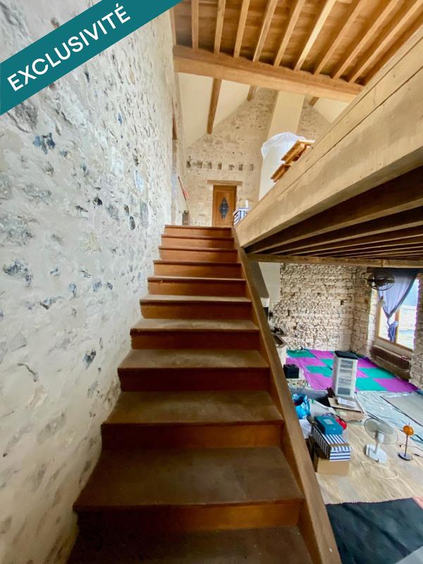 Maison - 160 m² - 4 pièces