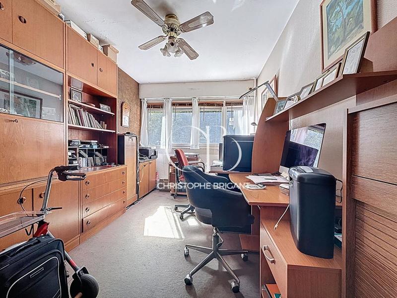 Appartement - 100 m² - 5 pièces