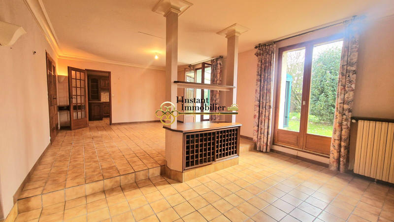 Maison - 164 m² - 8 pièces