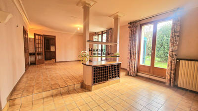 Maison - 164 m² - 8 pièces