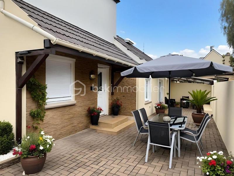 Maison - 88 m² - 4 pièces