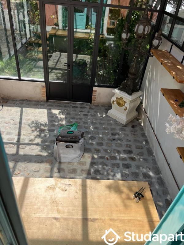 Chambre - 12 m² - 1 pièce