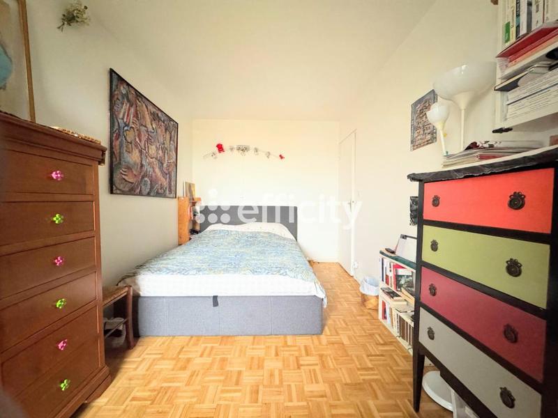 Appartement ancien - 90 m² - 4 pièces