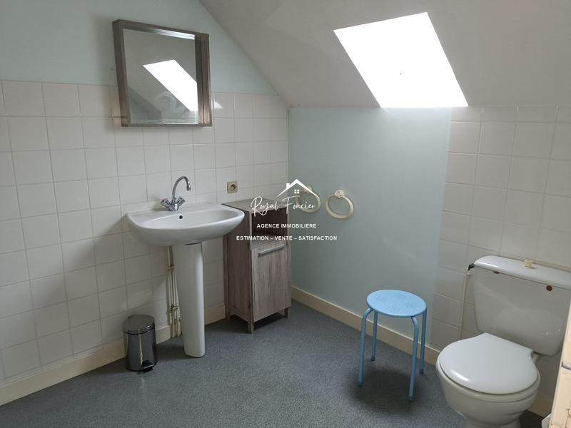 Maison ancienne - 560 m² - 30 pièces