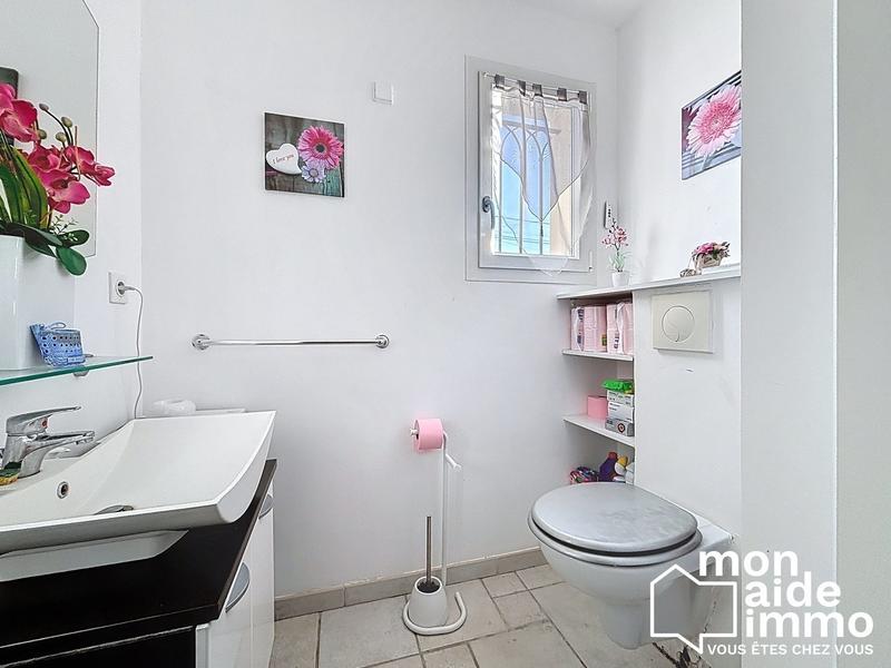 Maison traditionnelle - 164 m² - 6 pièces