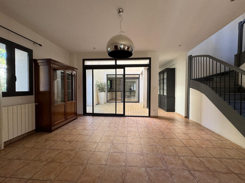 Appartement - 156 m² - 5 pièces