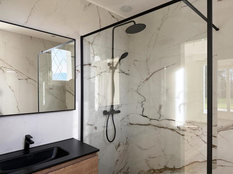 Villa - 410 m² - 8 pièces