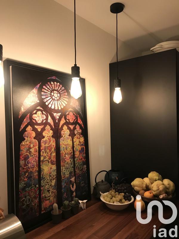 Maison - 222 m² - 8 pièces