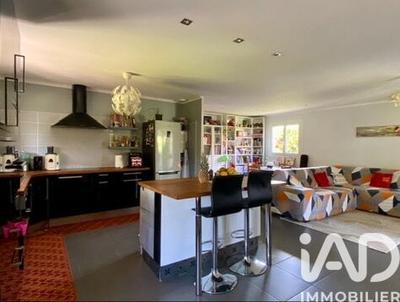 Maison - 131 m² - 6 pièces