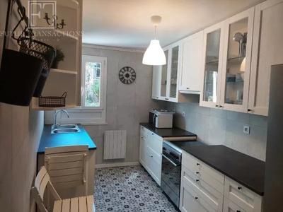 Maison - 77 m² - 5 pièces