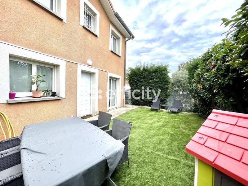 Maison - 57 m² - 3 pièces