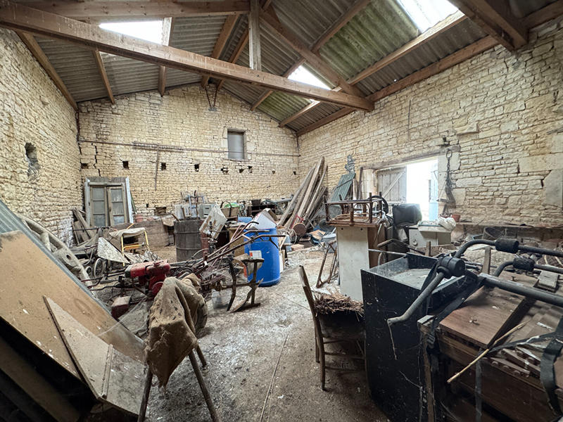 Maison - 170 m² - 10 pièces