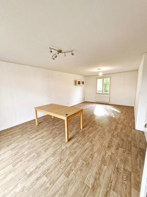 Maison - 111 m² - 4 pièces