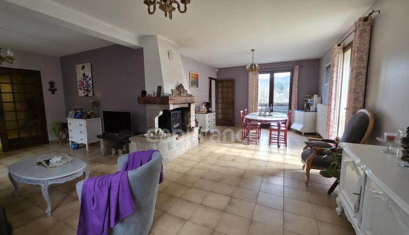 Maison - 150 m² - 5 pièces