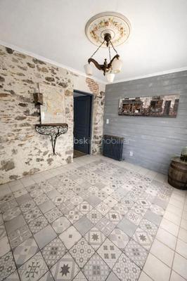 Maison - 172 m² - 7 pièces