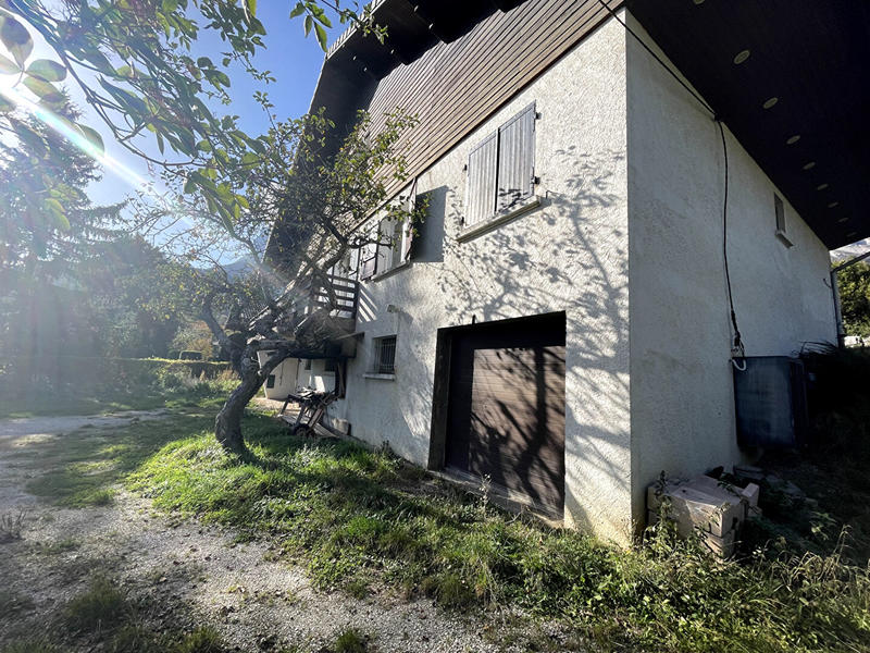 Maison - 172 m² - 7 pièces