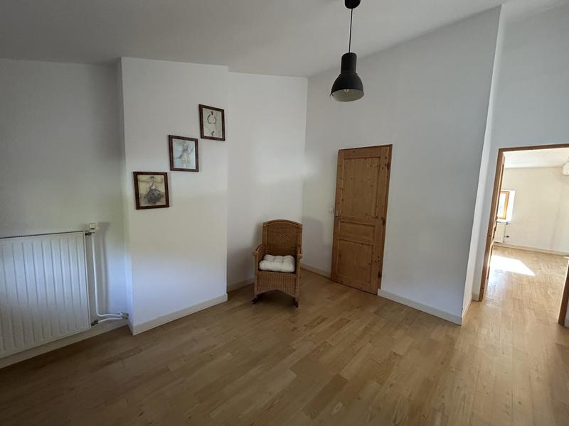 Maison - 306 m² - 13 pièces