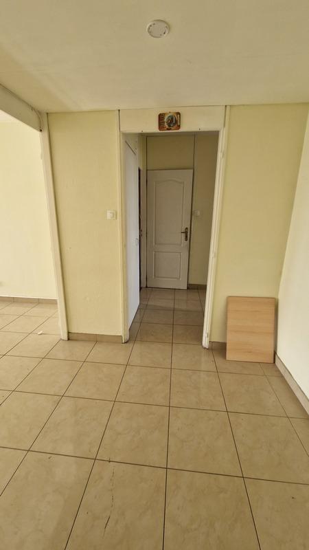 Appartement - 111 m² - 6 pièces