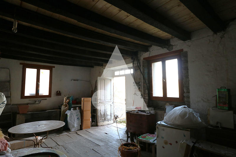 Maison - 135 m² - 2 pièces