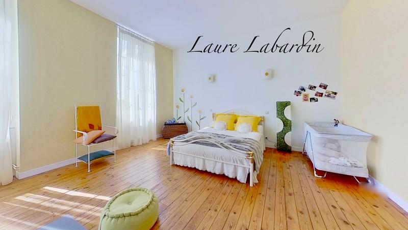 Maison de maîtres - 223 m² - 7 pièces