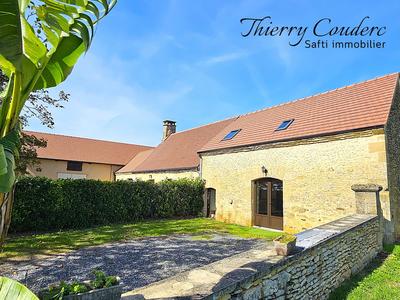 Maison - 139 m² - 7 pièces