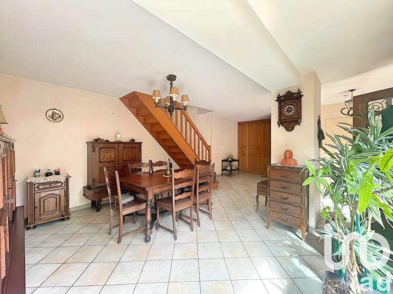 Maison de ville - 96 m² - 5 pièces