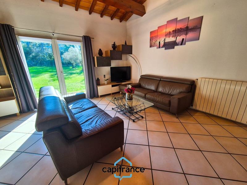 Maison - 174 m² - 6 pièces