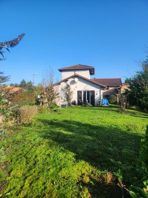 Maison - 84 m² - 5 pièces