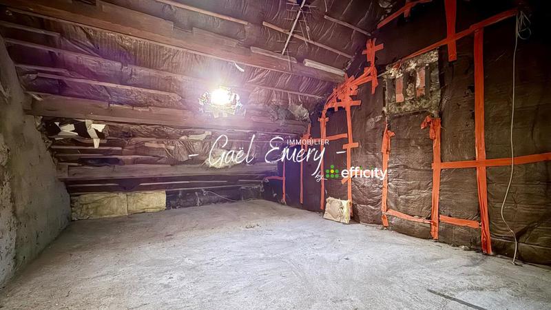 Maison - 71 m² - 5 pièces