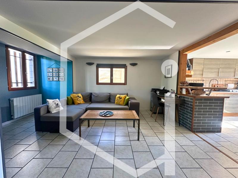 Maison - 100 m² - 4 pièces