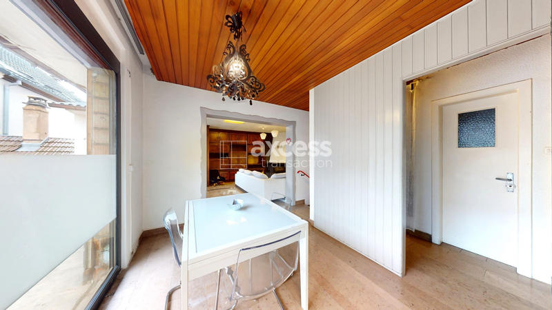 Duplex - 199 m² - 9 pièces