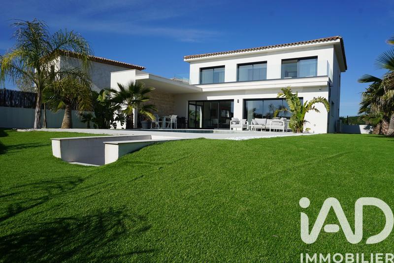 Maison - 194 m² - 5 pièces