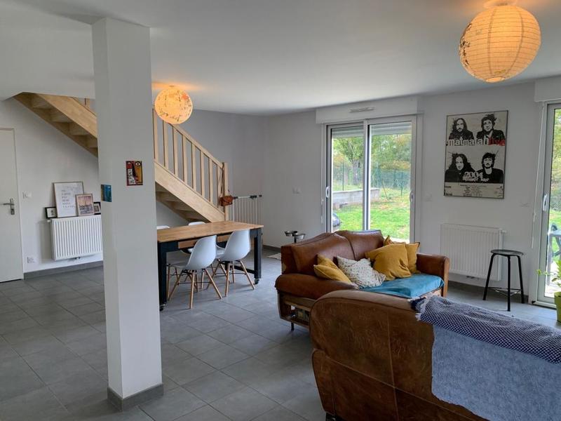 Maison - 110 m² - 4 pièces