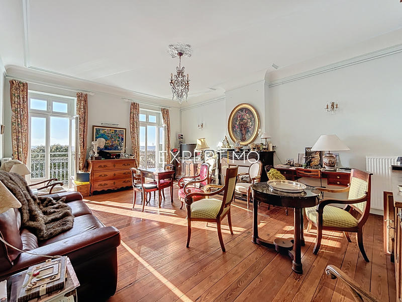 Immeuble - 480 m² - 12 pièces