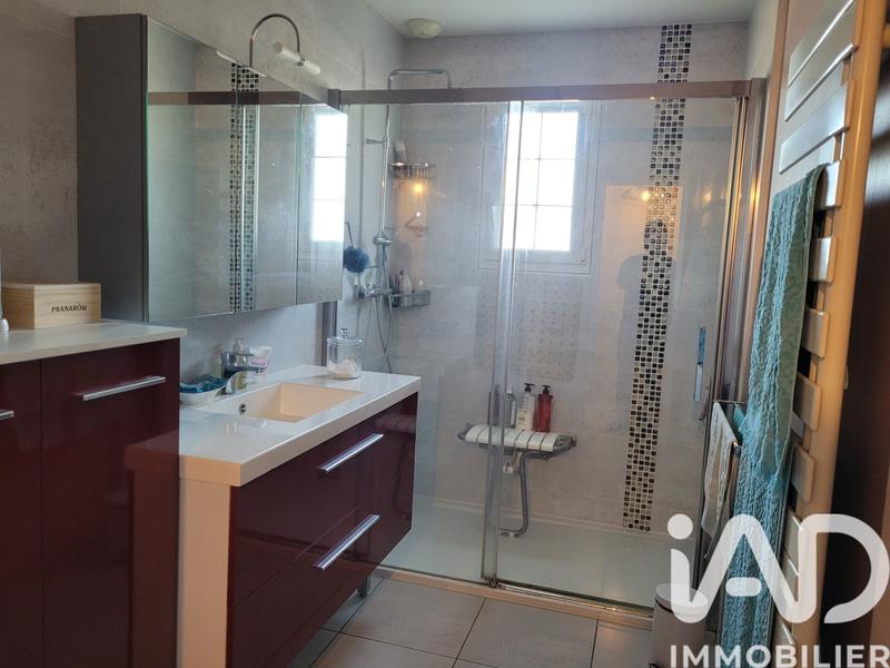 Maison - 176 m² - 7 pièces