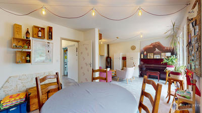 Maison - 97 m² - 5 pièces