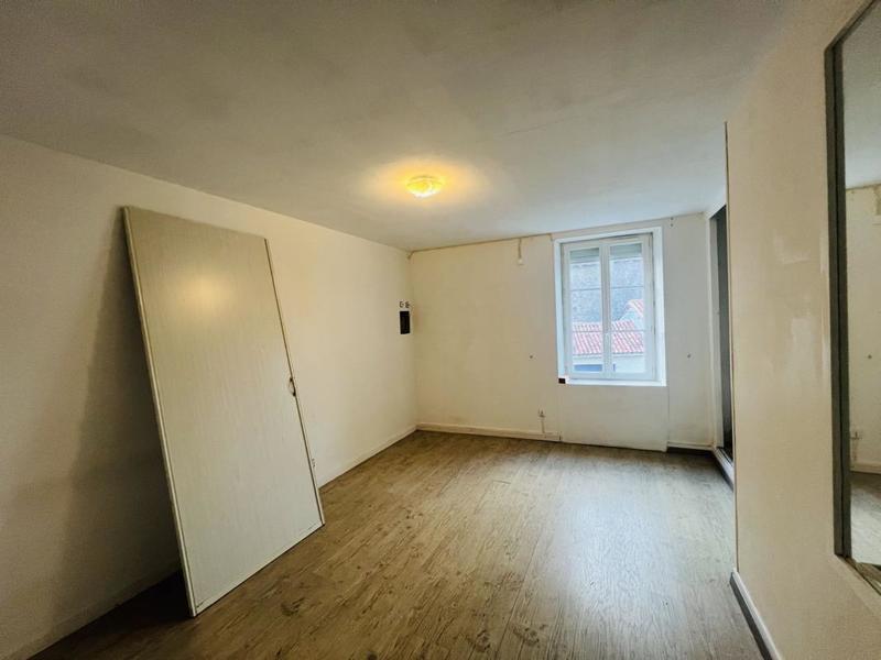 Maison - 137 m² - 4 pièces