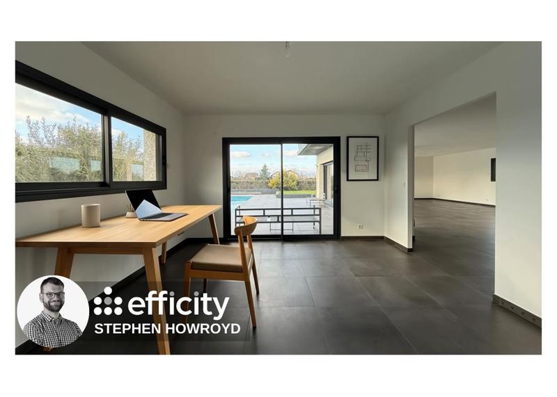 Villa - 243 m² - 5 pièces