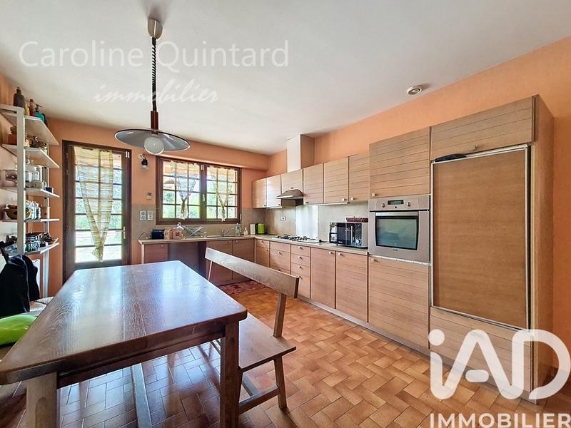 Maison - 195 m² - 6 pièces