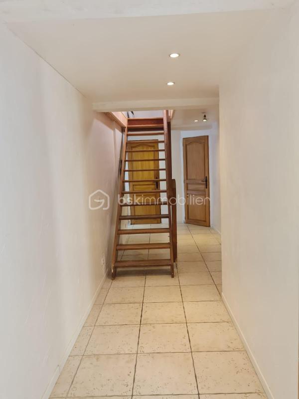 Maison - 158 m² - 7 pièces