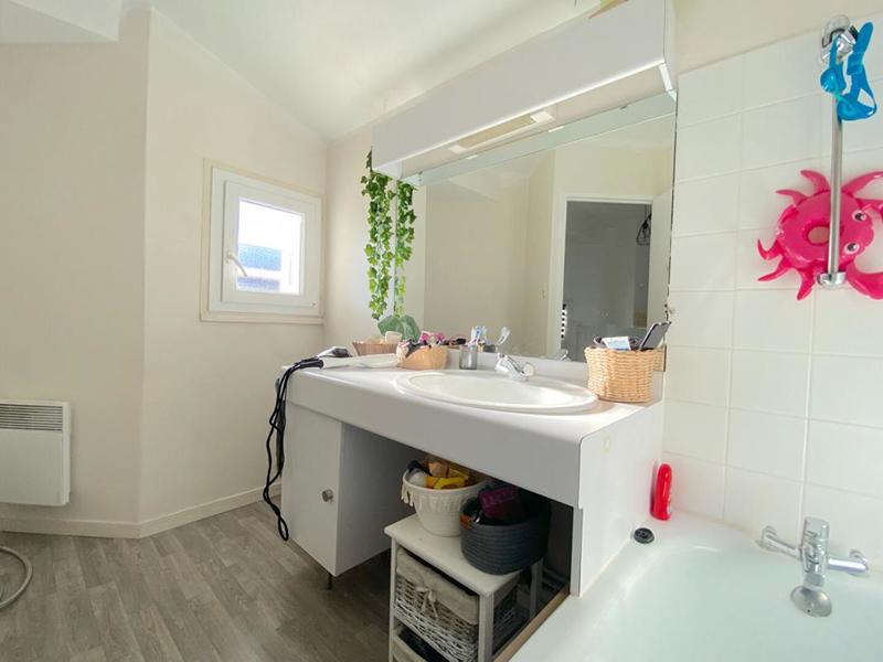 Maison - 111 m² - 5 pièces