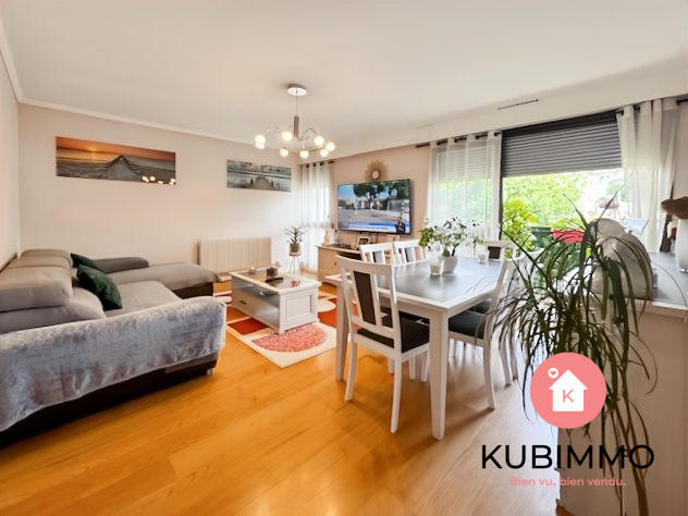 Appartement - 85 m² - 4 pièces