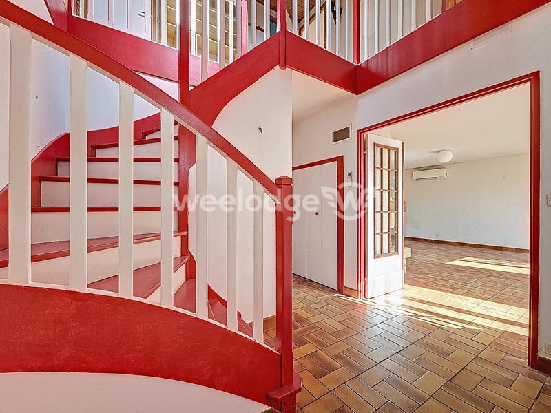 Maison - 125 m² - 7 pièces