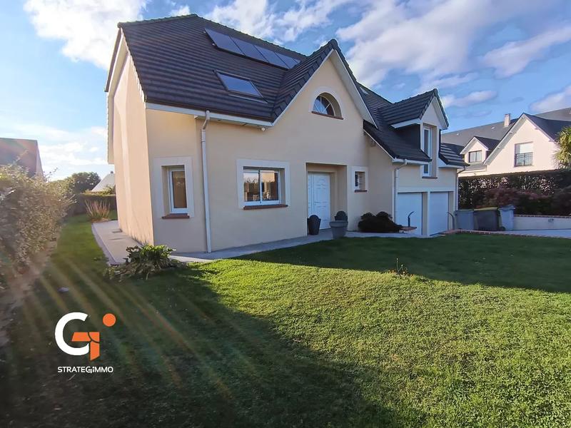 Maison - 176 m² - 8 pièces