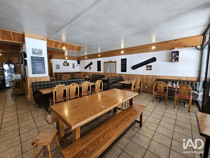 Local commercial - 190 m²